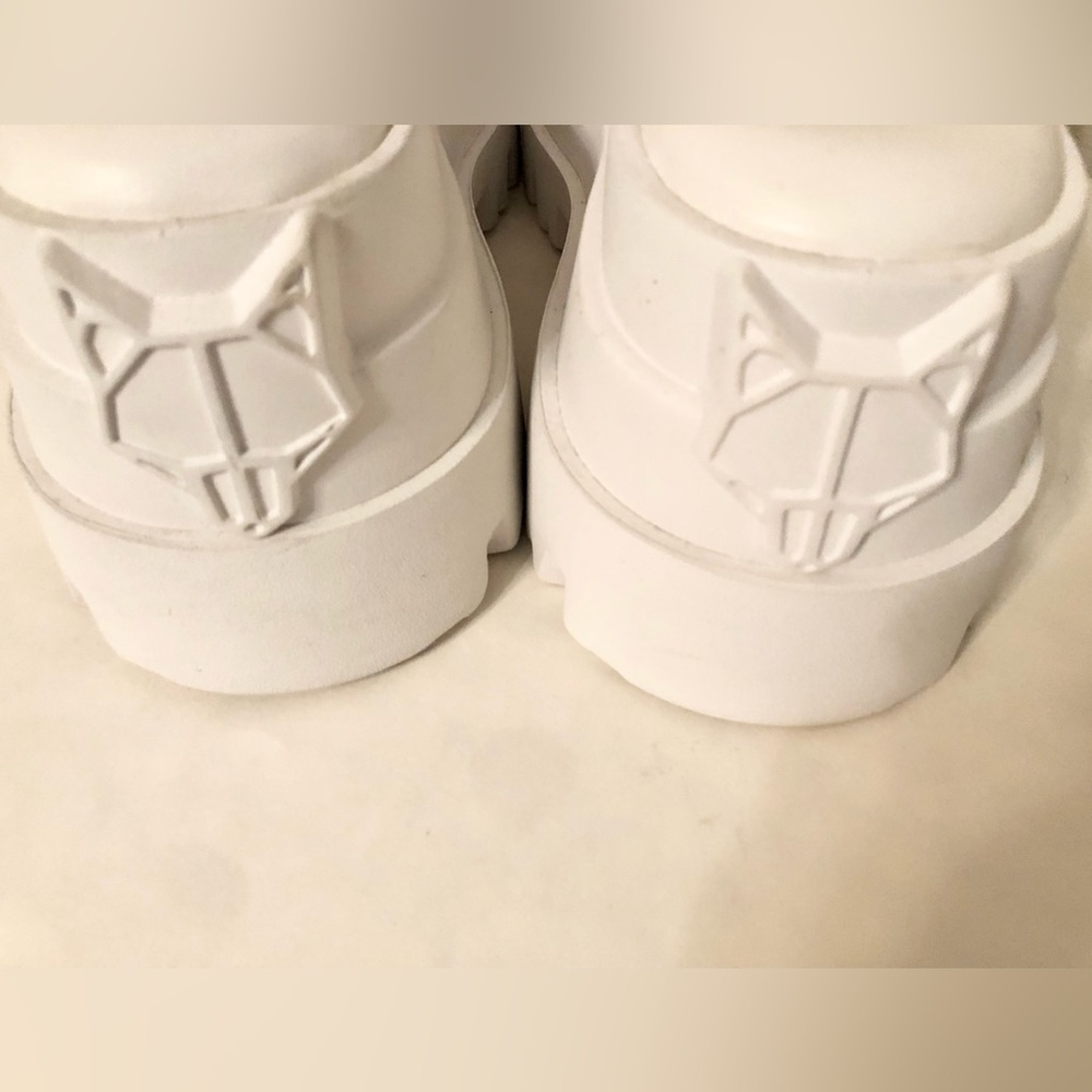 NAKED WOLFE Delicious Sandals Platform Shoes in White NEW - Picture 15 of 16